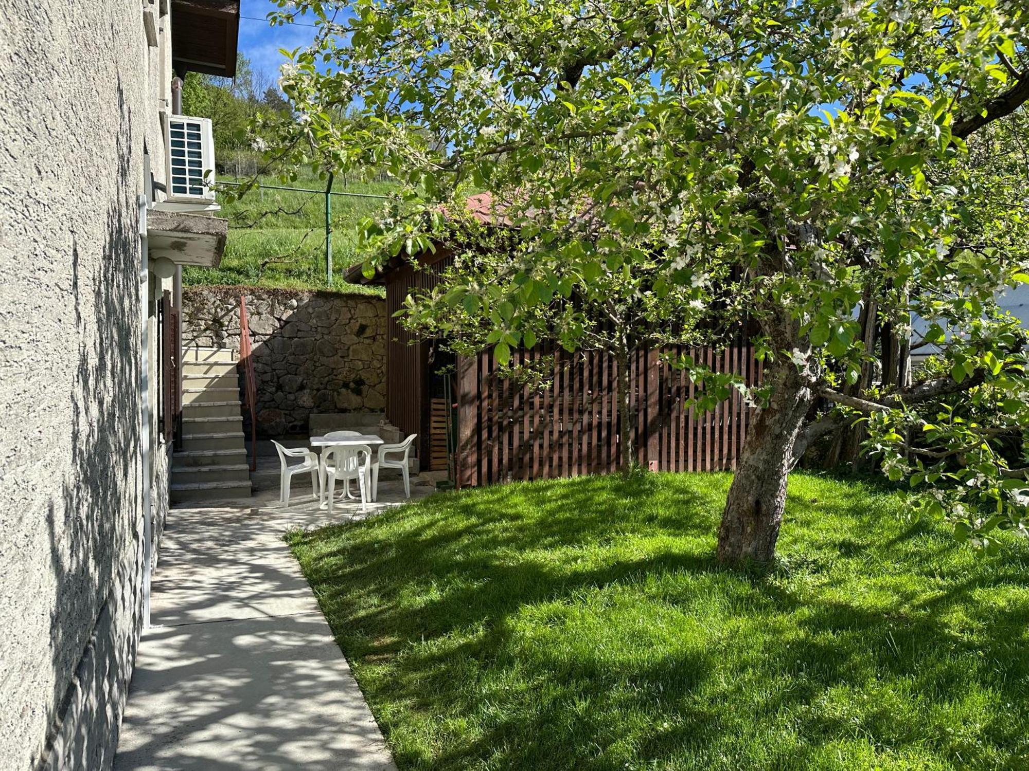 Sunny Hill Apartment Ilirska Bistrica Exterior photo